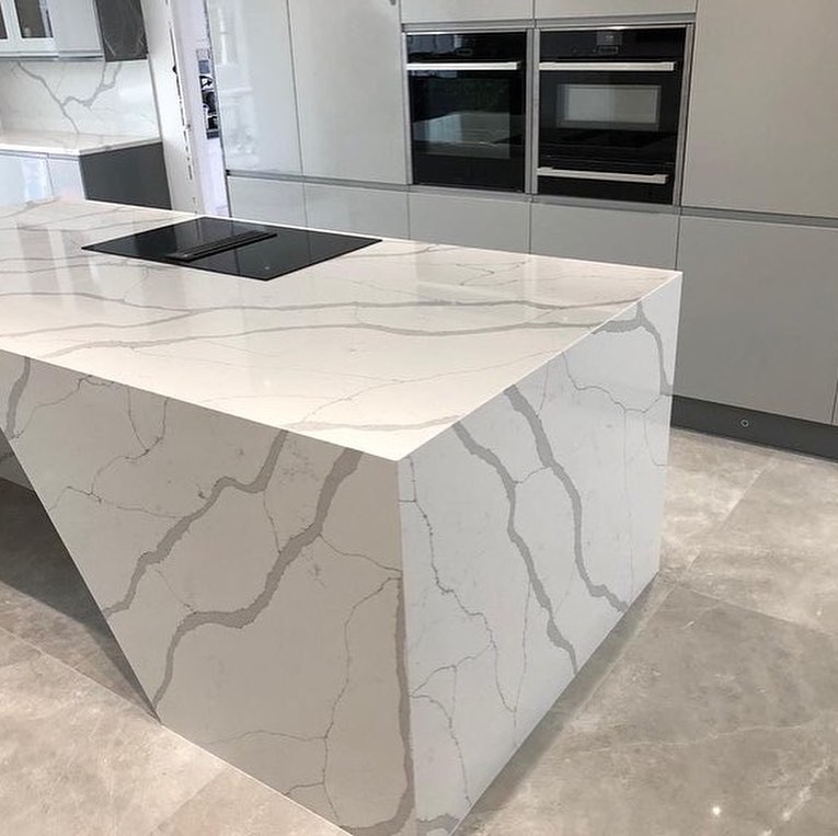 product-798-796 Calacatta countertops (3)