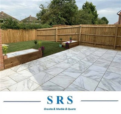 Lastre di marmo da giardino