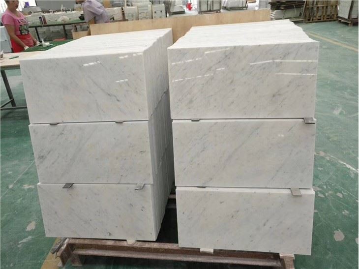 White Marble Tiles Kitchen