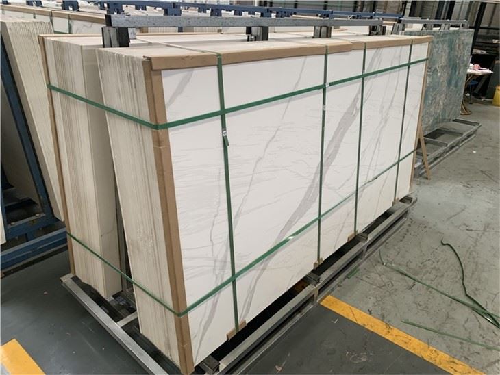 Sintered Stone big slabs packing